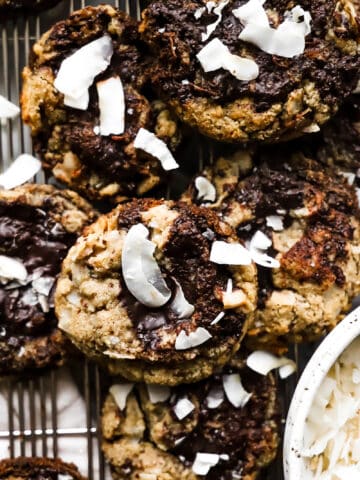 chocolate chunk coconut cookies