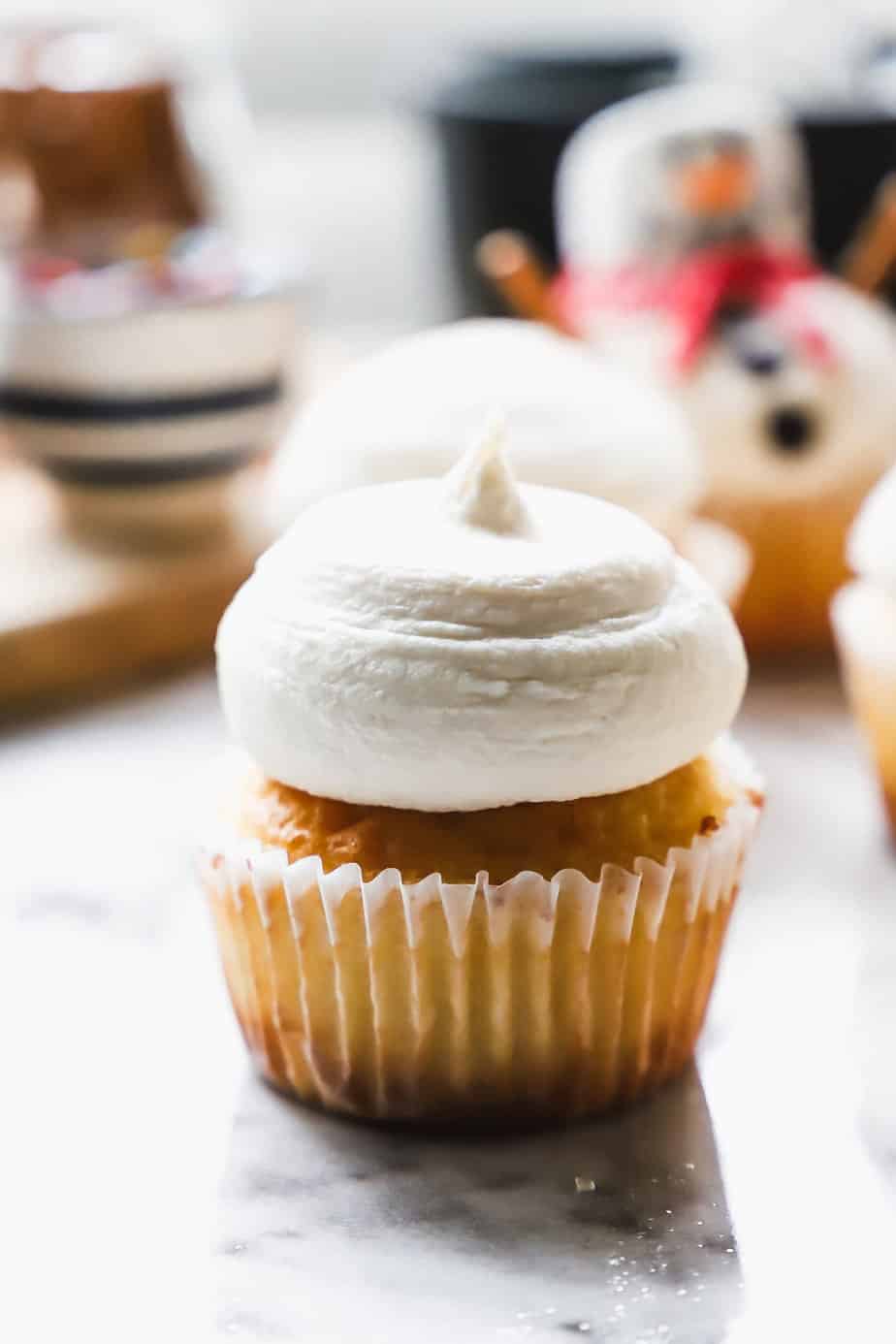 snowman cupcakes step 1
