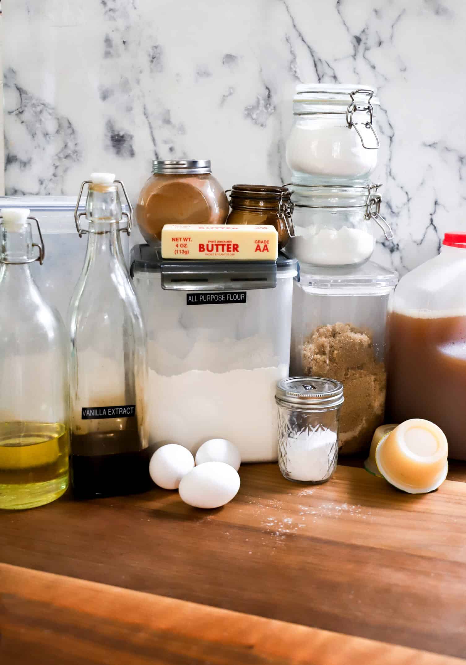 apple cider donut cake ingredients